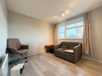 TWO BEDROOM APARTMENT AVAILABLE VIA AUCTION 29TH MAY 2025