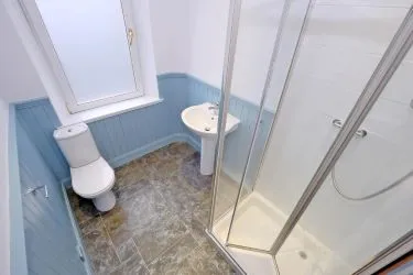 Town & Country Property Auctions offers this incredible 3 bedroom double upper granite apartment in Aberdeen’s sought-after West End.