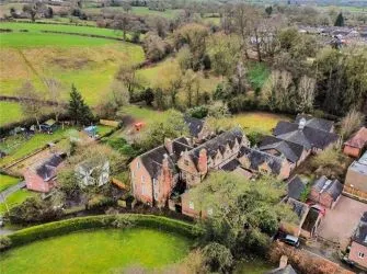 Tenure: Freehold
Offering excellent investment and development opportunity
An imposing Grade II* former school/nursing home
Large grounds
Ample parking