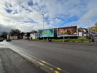 Jollies, 279 London Road, Stoke-on-Trent, presents an exciting investment opportunity for property investors and developers. Currently operating as an entertainment venue, this substantial property will be sold with vacant possession, offering flexibility for a range of future uses