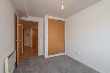 VACANT GROUND FLOOR APARTMENT READY TO LET
