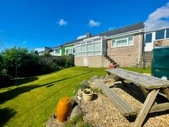 10 Bro Enddwyn is a 2 bedroomed semi-detached property of standard construction under a slated roof located on the outskirts of the popular village of Dyffryn Ardudwy. Updating required.