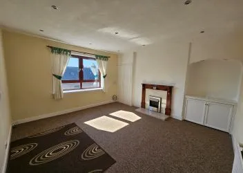 Town and Country Property Auctions are pleased to present this vacant 1 bedroom Flat in Huntly