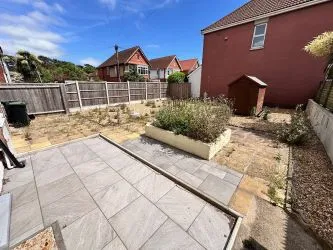 Freehold Ground Floor Flat  with Private Garden in Bournemouth BH8 - Vacant Possession