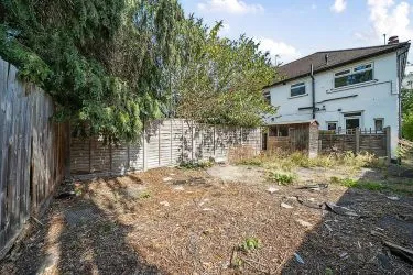 Two-Bedroom Maisonette available via Auction