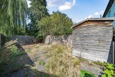 Two-Bedroom Maisonette available via Auction
