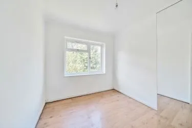 Two-Bedroom Maisonette available via Auction
