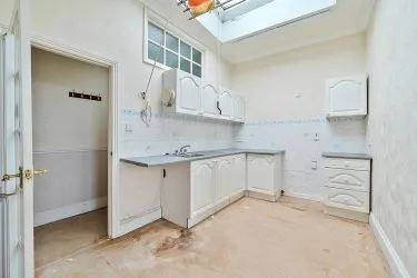 Three Seaside Flats – One Exceptional Investment Opportunity in the Heart of Penzance