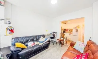 Two-bedroom ground floor flat, perfectly situated in a quiet residential road within one of South East London's emerging neighborhood's. Property comprises: entrance hall, bathroom, two bedrooms and kitchen living room with access to a rear courtyard. 

The property is currently rented bringing in £1,500 pcm = £18,000 per annum.