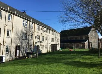 Town and Country Property Auctions offers this 2 Bedroom Top Floor Flat in Tarbert