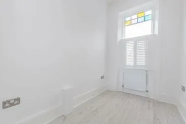 Detached 4 Bedroom Period Home