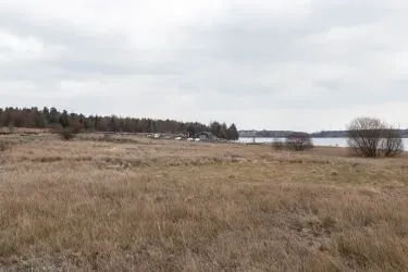 Town & County Property Auctions are delighted to present this prime Development Opportunity in the form of a Full Planning Approved Holiday Resort at Black Loch Fishery in Limerigg.