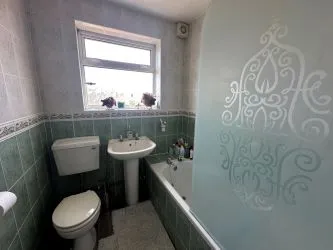 2-Bedroom Bungalow with Garage & Parking - 11 Scott Road, Poole, Dorset, BH12 5AT