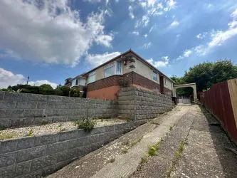 2-Bedroom Bungalow with Garage & Parking - 11 Scott Road, Poole, Dorset, BH12 5AT