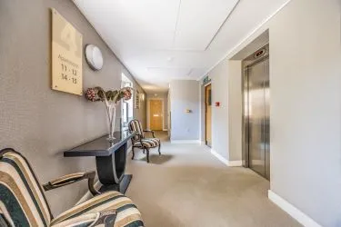 Exceptional Two Double Bedroom Coastal Apartment – Prime for Investment, or Second Home. - Flat 14 Honeycombe Beach, Honeycombe Chine, Boscombe, Dorset, BH5 1LE