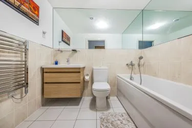 Exceptional Two Double Bedroom Coastal Apartment – Prime for Investment, or Second Home. - Flat 14 Honeycombe Beach, Honeycombe Chine, Boscombe, Dorset, BH5 1LE