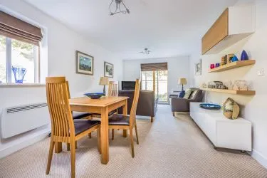 Exceptional Two Double Bedroom Coastal Apartment – Prime for Investment, or Second Home. - Flat 14 Honeycombe Beach, Honeycombe Chine, Boscombe, Dorset, BH5 1LE