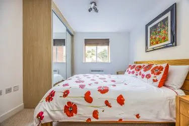 Exceptional Two Double Bedroom Coastal Apartment – Prime for Investment, or Second Home. - Flat 14 Honeycombe Beach, Honeycombe Chine, Boscombe, Dorset, BH5 1LE