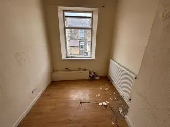 TWO BED UNMODERNISED TERRACE PROPERTY