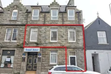 FORMER ROYAL HOTEL & 7 BEDROOM APARTMENT