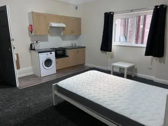 INCOME GENERATING HMO