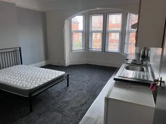 INCOME GENERATING HMO