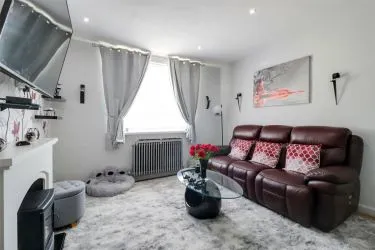 Detached Property With Planning Consent For 4 Bed, 3 Bath New Build - Available via Auction 30th July 2025