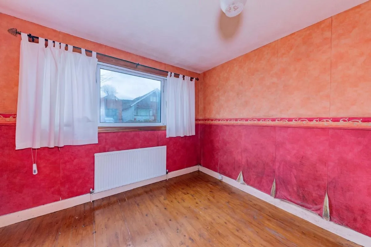 35 Pitcairn Road, Dundee, Angus, DD3 9EE