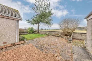 35 Pitcairn Road, Dundee, Angus, DD3 9EE