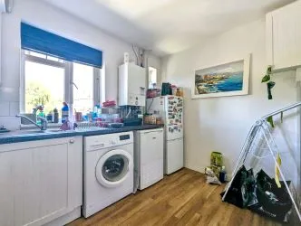 Leasehold (87 years remaining) | 2 Bedrooms | Central Location | Ideal First-Time Buy or Investment  with a 9.7% annual rental yield| with tenants in-situ| No Chain