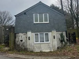 A bolt hole in Cornwall in a modern detached property.  With a little TLC this property would make a lovely home or holiday let (subject to necessary consents)