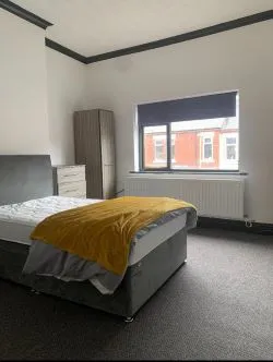 🏡Partially Let 4 Bed HMO Property For Sale By Online Auction 🔑