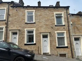 61 Albion Street, Burnley, Lancashire, BB11 4QD