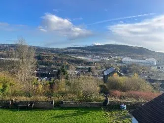 Land adjacent to 110 &, 112 Trewyddfa Road, Morriston, Swansea, SA6 8NY
Guide price £20,000 plus fees
Auction 30.7.25