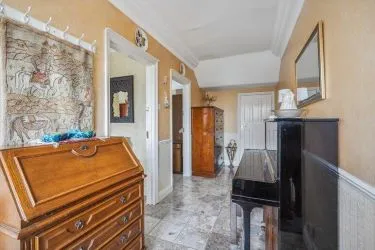 Spacious 3 bedroom Apartment Available for Sale Via Auction 30th July 2025