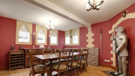 FOUR BED DETACHED CHARACTER PROPERTY IS