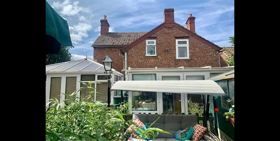 3 Bedroom Detached Property with Annex