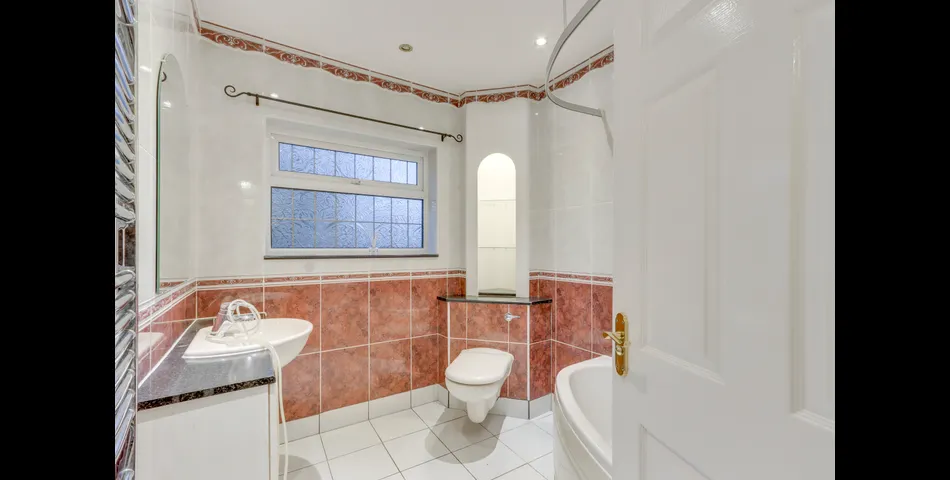 Three Bedroom Detached Bunaglow