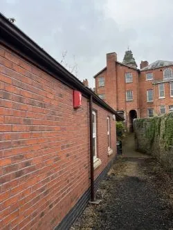EXCELLENT INVESTMENT OPPORTUNITY FOR DEVELOPERS.
PLANNING PERMISSION FOR CONVERSION AND REDEVELOPMENT TO RESIDENTIAL
