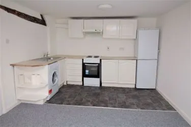FOR SALE BY ONLINE PUBLIC AUCTION

EXCELLENT OPPORTUNITY TO ACQUIRE THE FREEHOLD AND THREE LEASEHOLD APARTMENTS OR FOR A BUYER TO CONVERT BACK INTO ONE TOWNHOUSE FAMILY HOME (SUBJECT TO PLANNING)

PRIME LOCATION

EXCELLENT RENTAL YIELD c10%

PRICED BMV FOR SWIFT SALE

VIEWINGS AVAILABLE TO SERIOUS PROSPECTIVE PURCHASERS WHO CAN DEMONSTRATE THAT THEY ARE PROCEEDABLE ON AUCTION TERMS