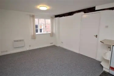 FOR SALE BY ONLINE PUBLIC AUCTION

EXCELLENT OPPORTUNITY TO ACQUIRE THE FREEHOLD AND THREE LEASEHOLD APARTMENTS OR FOR A BUYER TO CONVERT BACK INTO ONE TOWNHOUSE FAMILY HOME (SUBJECT TO PLANNING)

PRIME LOCATION

EXCELLENT RENTAL YIELD c10%

PRICED BMV FOR SWIFT SALE

VIEWINGS AVAILABLE TO SERIOUS PROSPECTIVE PURCHASERS WHO CAN DEMONSTRATE THAT THEY ARE PROCEEDABLE ON AUCTION TERMS
