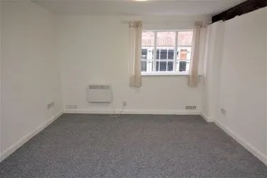 FOR SALE BY ONLINE PUBLIC AUCTION

EXCELLENT OPPORTUNITY TO ACQUIRE THE FREEHOLD AND THREE LEASEHOLD APARTMENTS OR FOR A BUYER TO CONVERT BACK INTO ONE TOWNHOUSE FAMILY HOME (SUBJECT TO PLANNING)

PRIME LOCATION

EXCELLENT RENTAL YIELD c10%

PRICED BMV FOR SWIFT SALE

VIEWINGS AVAILABLE TO SERIOUS PROSPECTIVE PURCHASERS WHO CAN DEMONSTRATE THAT THEY ARE PROCEEDABLE ON AUCTION TERMS