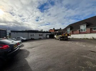 Jollies, 279 London Road, Stoke-on-Trent, presents an exciting investment opportunity for property investors and developers. Currently operating as an entertainment venue, this substantial property will be sold with vacant possession, offering flexibility for a range of future uses