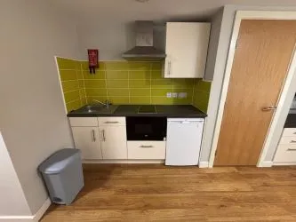 VACANT STUDIO APARTMENT