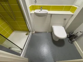 VACANT STUDIO APARTMENT