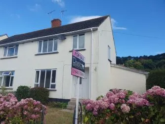 THREE BED SEMI AVAILABLE VIA AUCTION 28th August 2025