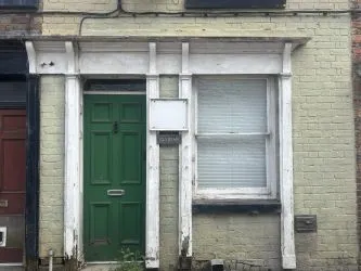 A three storey property with four rooms and a kitchen and bathroom, this Grade II listed property offers many opportunities for development.