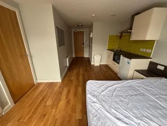 VACANT STUDIO APARTMENT