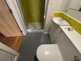 VACANT STUDIO APARTMENT