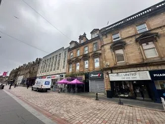 Town & Country Property Auctions offers this well-located 1-bedroom flat in the heart of Paisley.